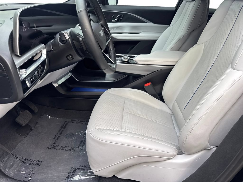 Used 2024 Cadillac Lyriq Sport w/ LPO, Floor Liner Package RWD image 28