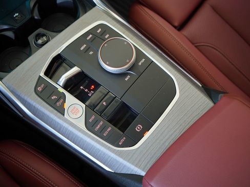 New 2026 BMW 330i Sedan w/ M Sport Package image 18