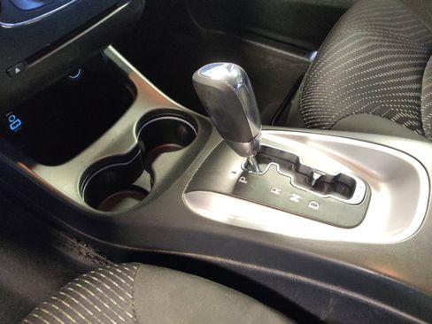 Used 2020 Dodge Journey SE FWD image 26