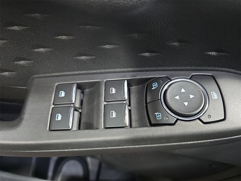 Used 2020 Ford Escape SEL image 25