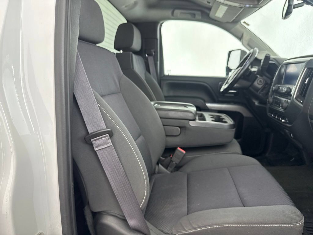 Used 2015 Chevrolet Silverado 3500 LT w/ LT Convenience Package AWD/4WD image 19