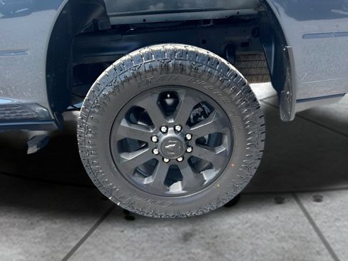 Used 2025 RAM 2500 Big Horn AWD/4WD image 23