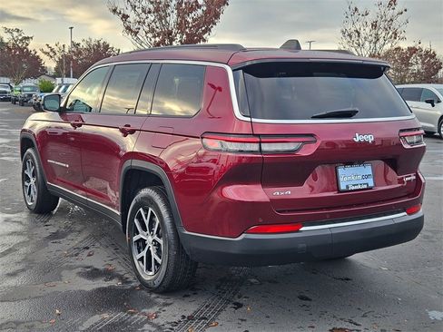 New 2025 Jeep Grand Cherokee L Limited w/ Trailer Tow Package image 4