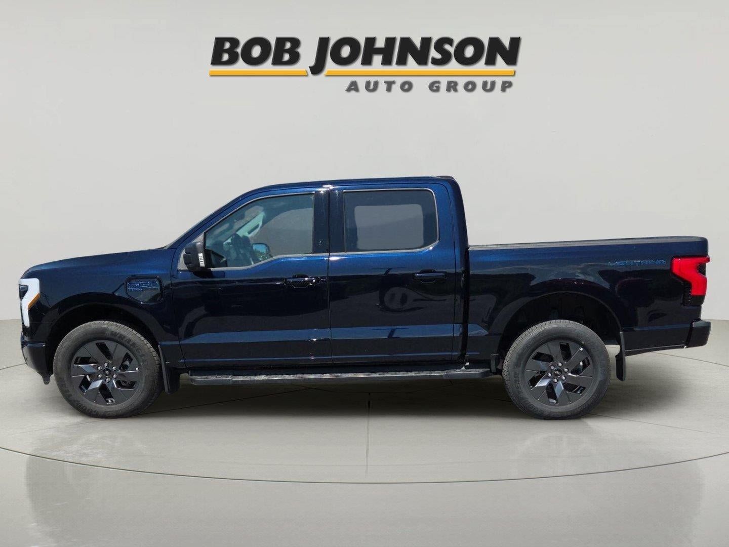 New 2025 Ford F150 Lightning Flash AWD/4WD image 5