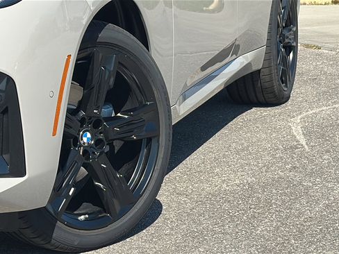 New 2026 BMW X3 xDrive30 w/ Premium Package image 3