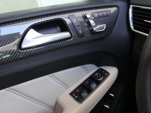 Used 2019 Mercedes-Benz GLS 63 AMG 4MATIC image 15