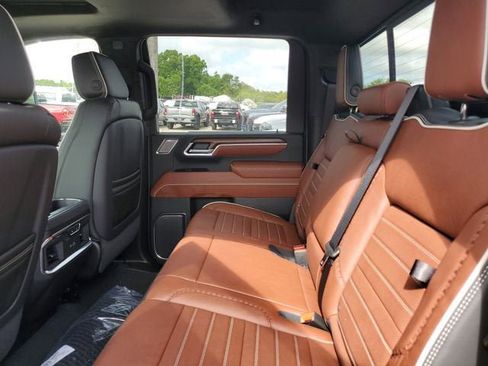 New 2026 GMC Sierra 2500 Denali Ultimate w/ Max Trailering Package AWD/4WD image 12