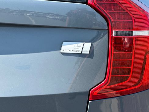 Used 2023 Volvo XC90 T8 Plus w/ Protection Package Premier AWD/4WD image 34