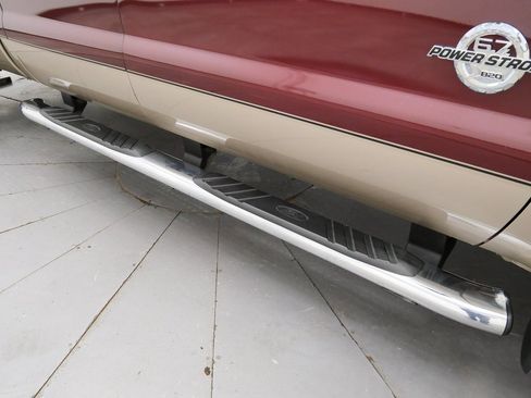 Used 2011 Ford F350 Lariat image 39