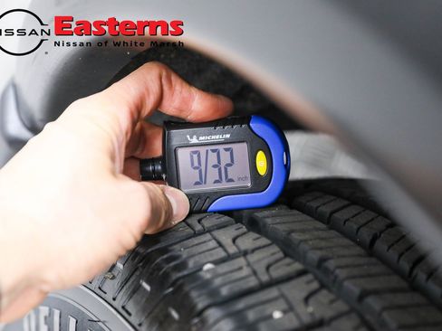 Used 2021 Nissan Rogue SL image 31