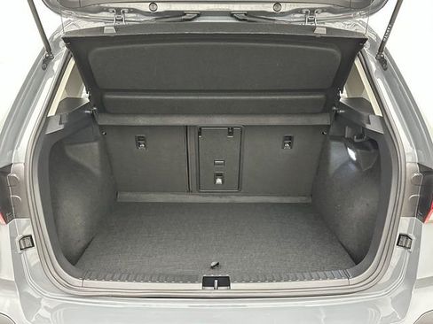 Certified 2024 Volkswagen Taos SE image 22