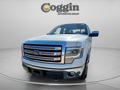 Used 2014 Ford F150 Lariat w/ Equipment Group 502A Luxury image 3