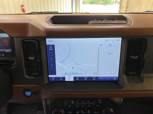 Used 2024 Ford Bronco Outer Banks AWD/4WD image 41