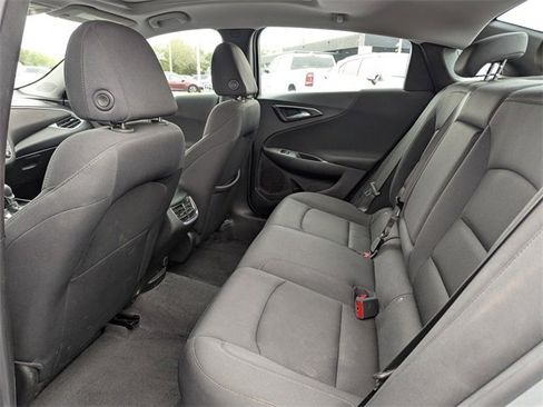 Used 2024 Chevrolet Malibu LT image 18