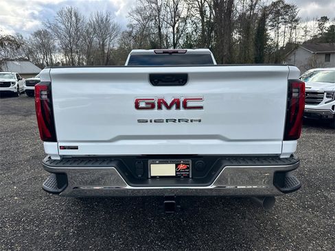 New 2026 GMC Sierra 3500 Pro image 7