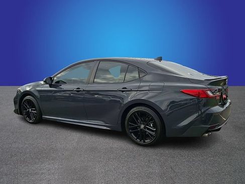 Used 2026 Toyota Camry SE w/ Convenience Package FWD image 7