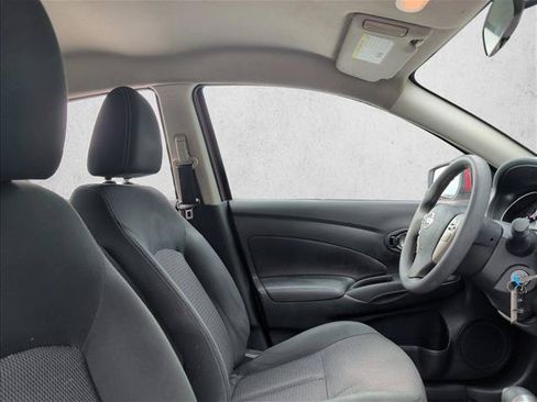 Used 2018 Nissan Versa SV FWD image 21