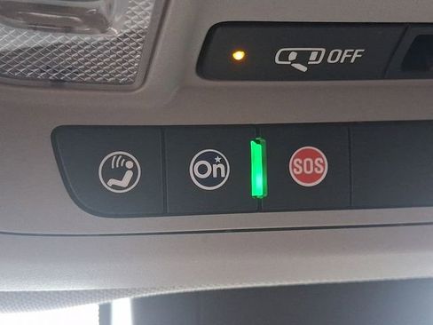 Used 2020 Chevrolet Equinox LT image 24