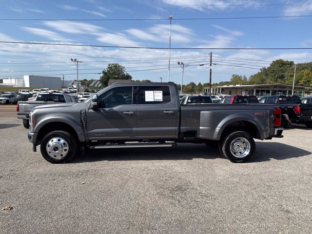 Used 2026 Ford F450 Lariat w/ Chrome Package AWD/4WD image 1