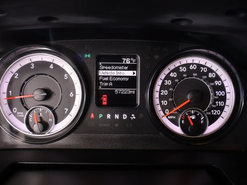 Used 2020 RAM 1500 Tradesman w/ Chrome Plus Package RWD image 4