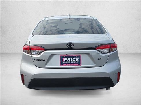 Certified 2025 Toyota Corolla LE FWD image 6