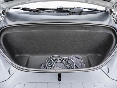 Used 2023 Tesla Model X image 27