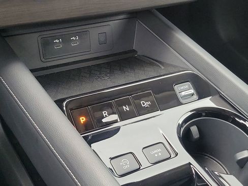 Certified 2025 Nissan Murano SV AWD/4WD image 33