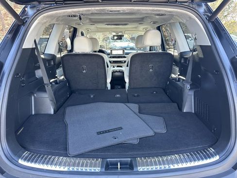 Used 2021 Kia Telluride SX w/ SX Prestige Package image 23