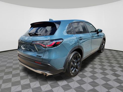 Used 2024 Honda HR-V Sport image 4