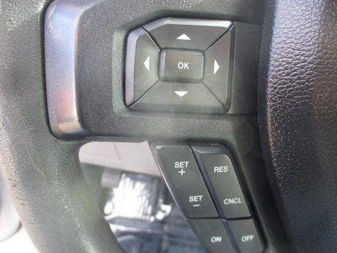 Used 2016 Ford F150 XLT image 26