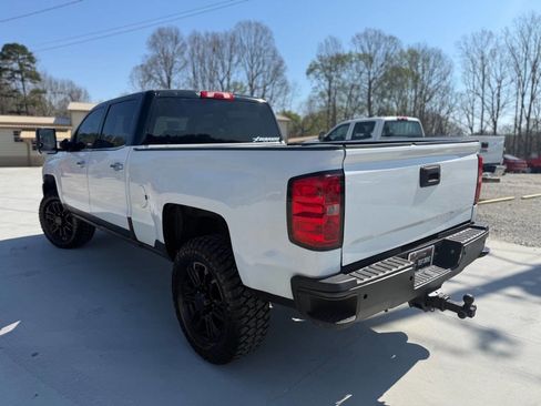 Used 2015 Chevrolet Silverado 2500 LTZ w/ Z71 Package, Off-Road AWD/4WD image 7