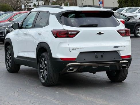 Used 2024 Chevrolet TrailBlazer ACTIV w/ Driver Confidence Package image 5