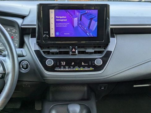 Used 2024 Toyota Corolla SE image 17