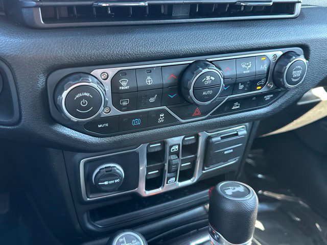Used 2025 Jeep Wrangler Unlimited Sport S 4xe w/ Convenience Group AWD/4WD image 5