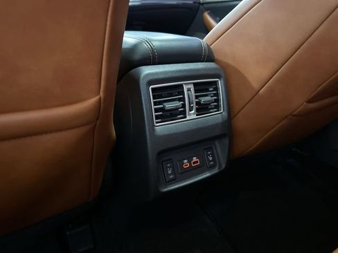 Used 2019 Nissan Maxima Platinum w/ Reserve Package FWD image 31