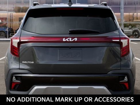 New 2026 Kia Seltos EX image 13