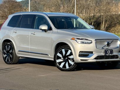 Used 2024 Volvo XC90 T8 Plus w/ Protection Package Premier