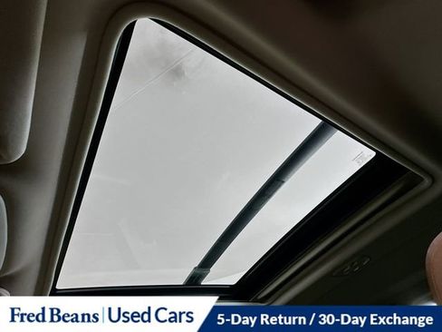 Used 2022 Subaru Forester Touring image 25