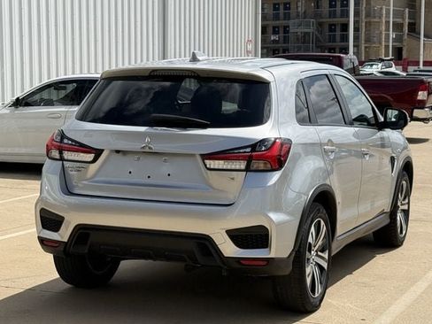 Used 2024 Mitsubishi Outlander Sport ES AWD/4WD image 4