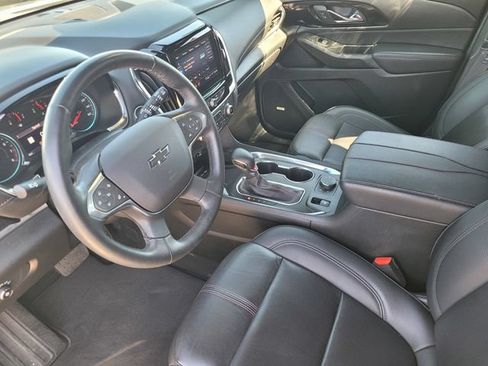 Certified 2023 Chevrolet Traverse RS AWD/4WD image 17