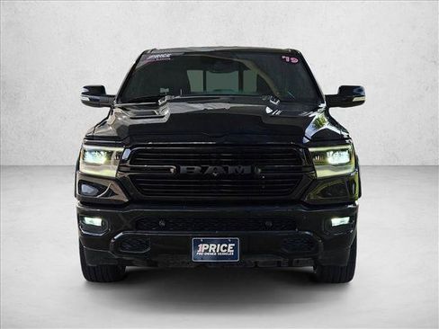 Used 2019 RAM 1500 Laramie AWD/4WD image 2