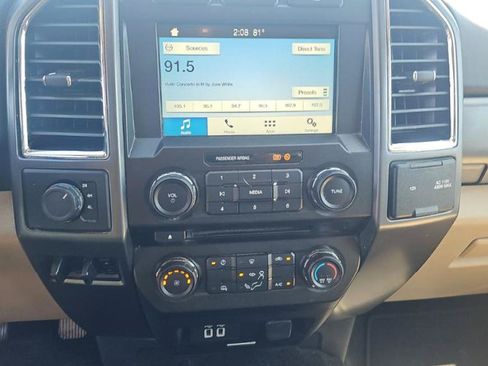 Used 2017 Ford F250 XLT w/ XLT Value Package AWD/4WD image 11