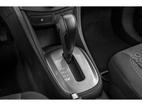 Used 2015 Chevrolet Trax LT w/ LT Sun and Sound Package FWD image 14