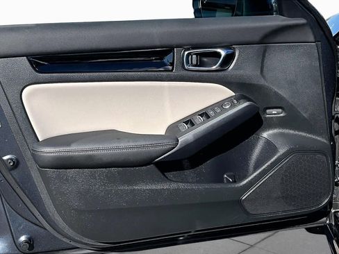 Used 2024 Honda Civic Touring image 21