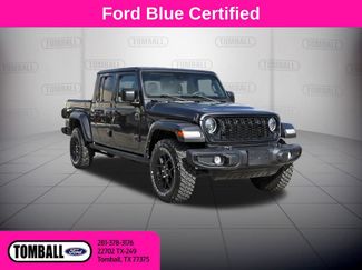 Used 2024 Jeep Gladiator Overland AWD/4WD video 1