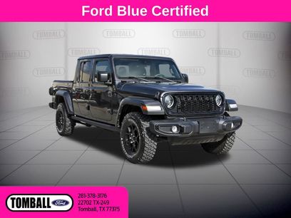 Used 2024 Jeep Gladiator Overland