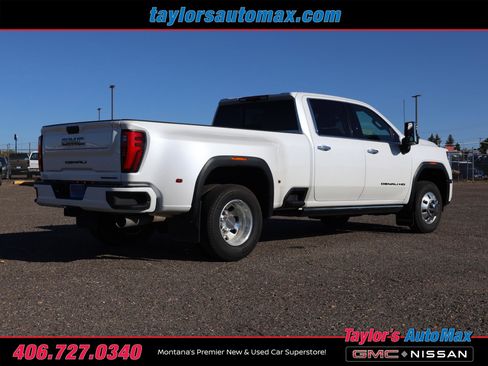 Used 2024 GMC Sierra 3500 Denali Ultimate image 4