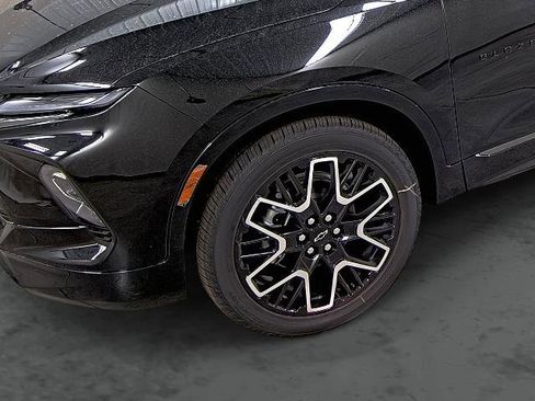 New 2025 Chevrolet Blazer RS w/ Driver Confidence II Package image 7
