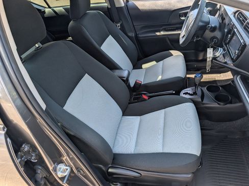 Used 2016 Toyota Prius C Two w/ Preferred Accessory Package image 7