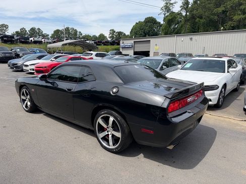 Used 2013 Dodge Challenger SRT8 w/ Harman Kardon Audio Group RWD image 8